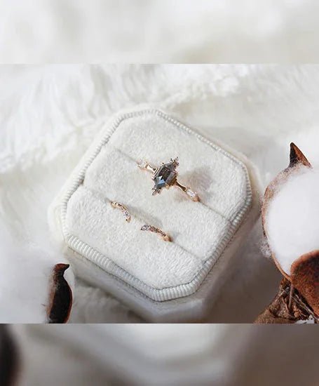 Unique Engagement Rings in Etsy - Featured by "andthebee" - HIDDENSPACE