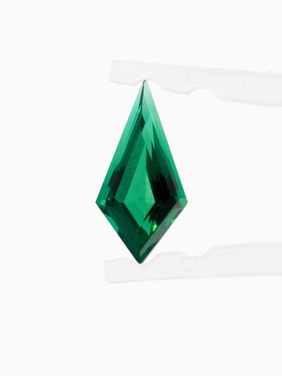 0.99CT Emerald Kite Inventory SKU EMKITEL - 02 - HIDDENSPACE