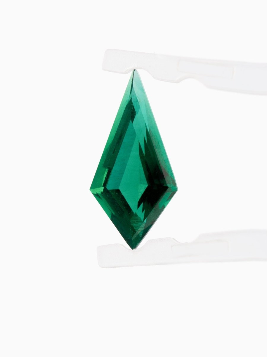 1.01CT Emerald Kite Inventory SKU EMKITEL-01 - HIDDENSPACE