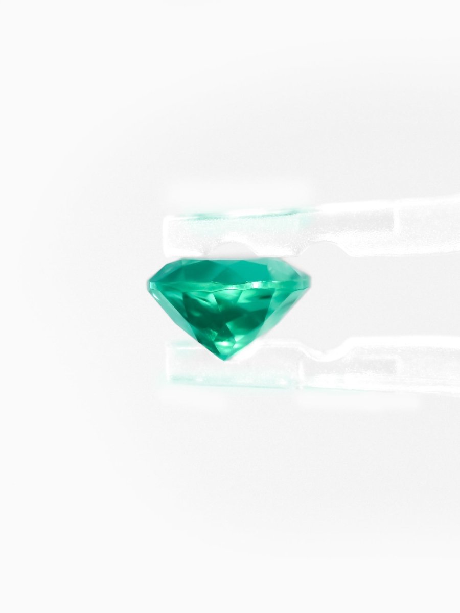 1.06CT Emerald Pear Inventory SKU EMPEAR - 03 - HIDDENSPACE