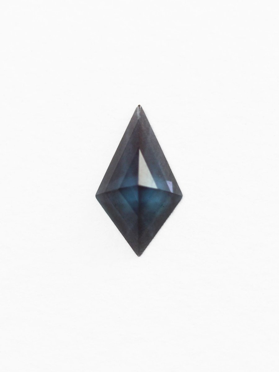 1.32CT Alexandrite Inventory SKU AXKITE-06