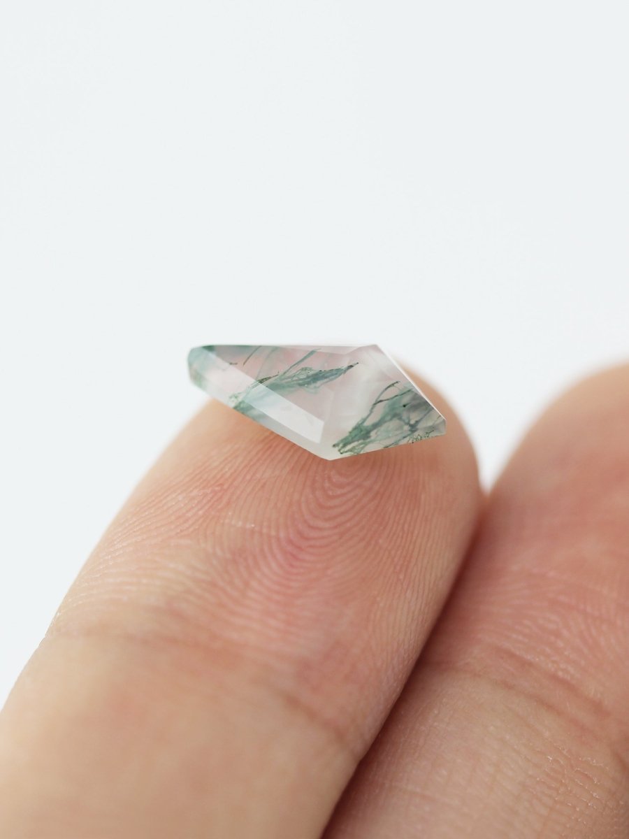 1,60 CT Moosachat-Inventar SKU MAKITE-04