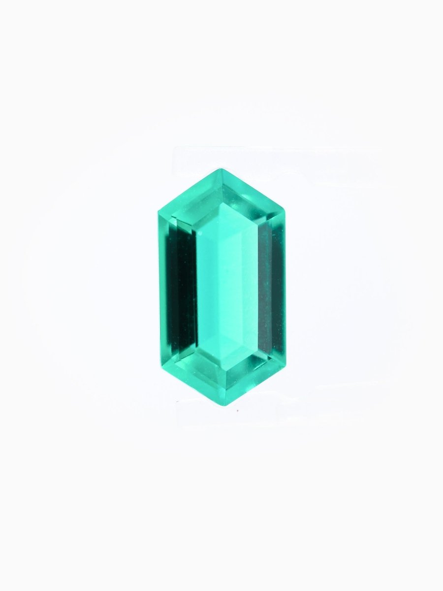 Hiddenspace Loose gemstone lab grown hexagon cut sustainable conflict-free emerald customize your engagement ring