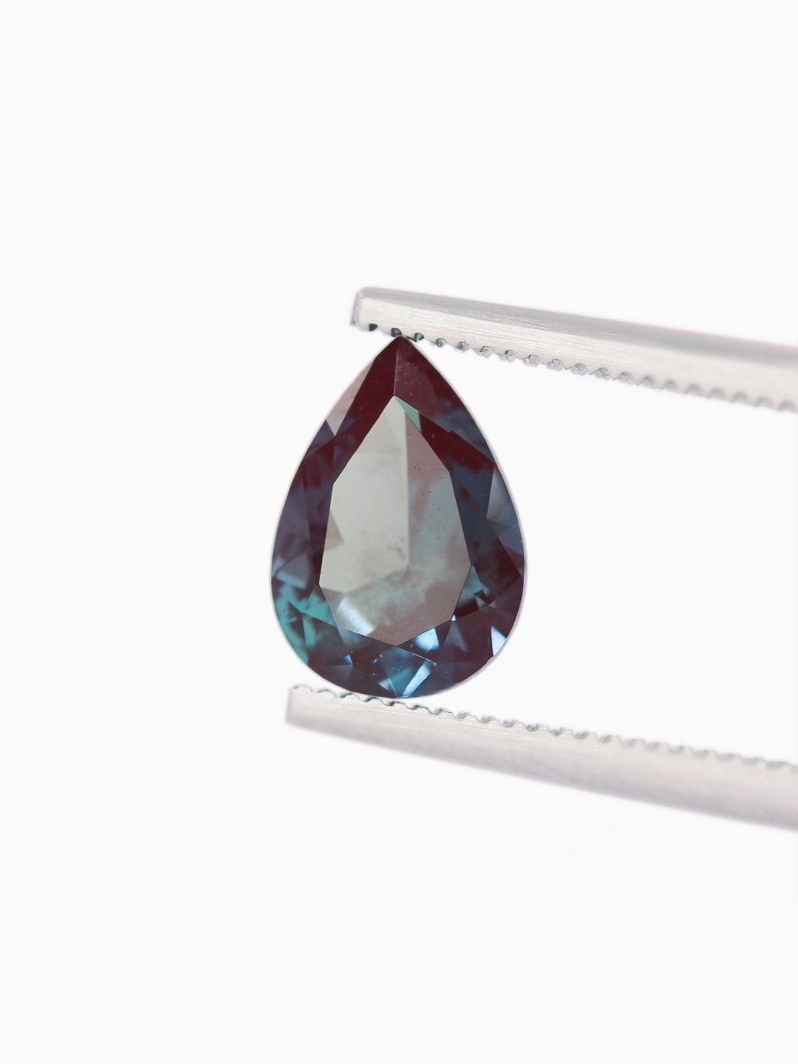 2.04CT Alexandrite Inventory SKU AXPEAR-05