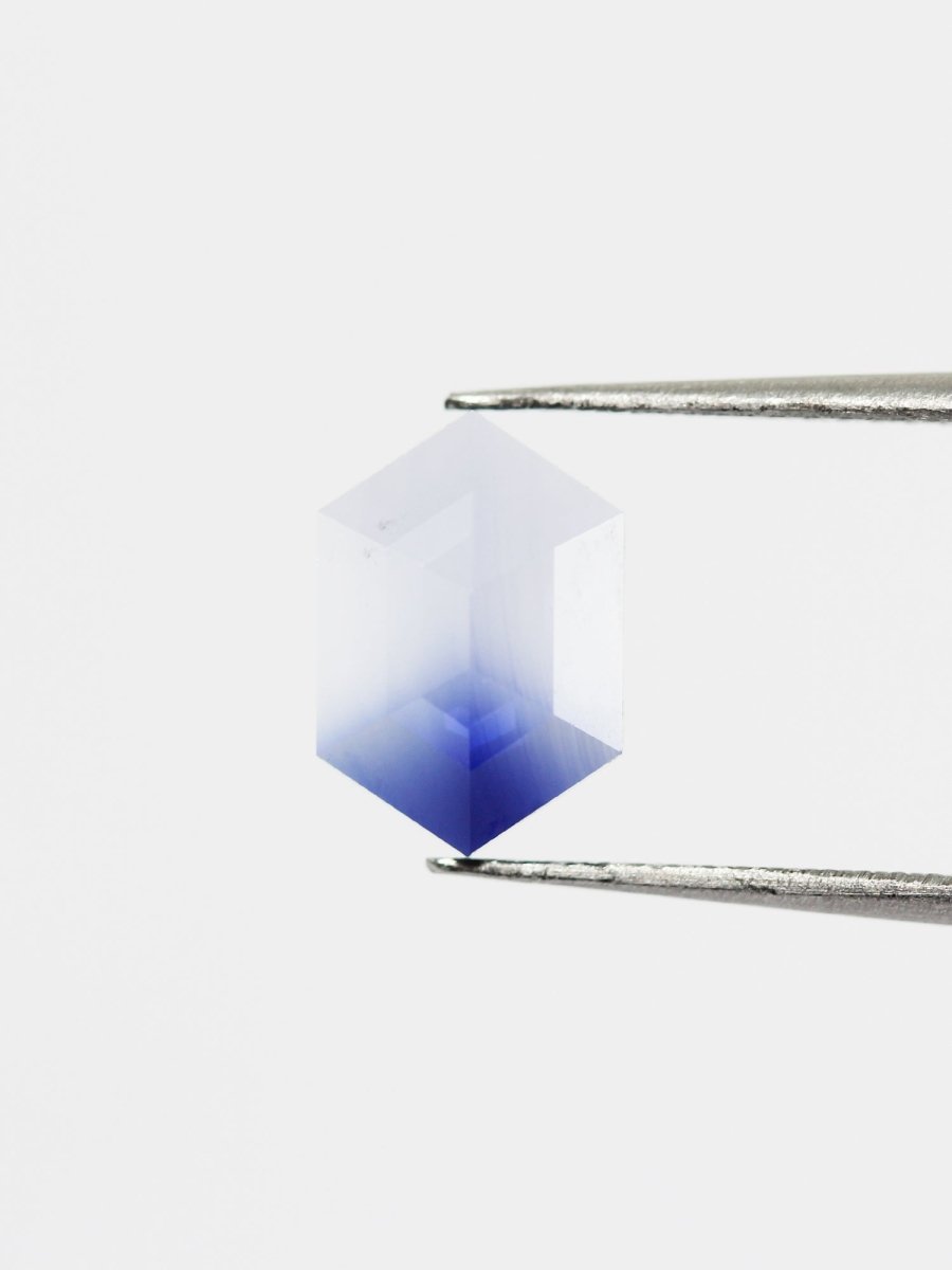 2.57CT Sapphire Inventory SKU SAHEXL-02