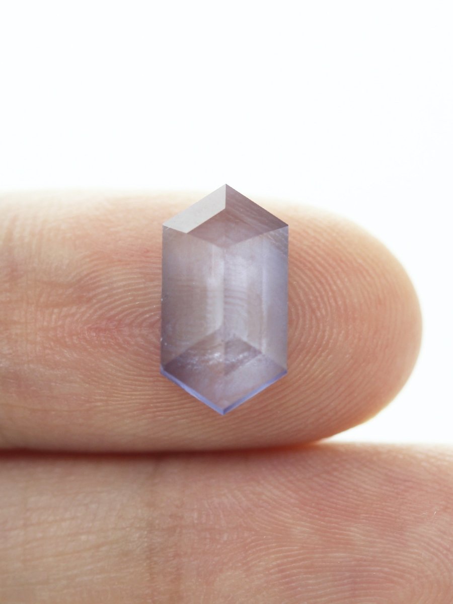 3,16 CT Saphir-Inventar SKU SAHEXL-01