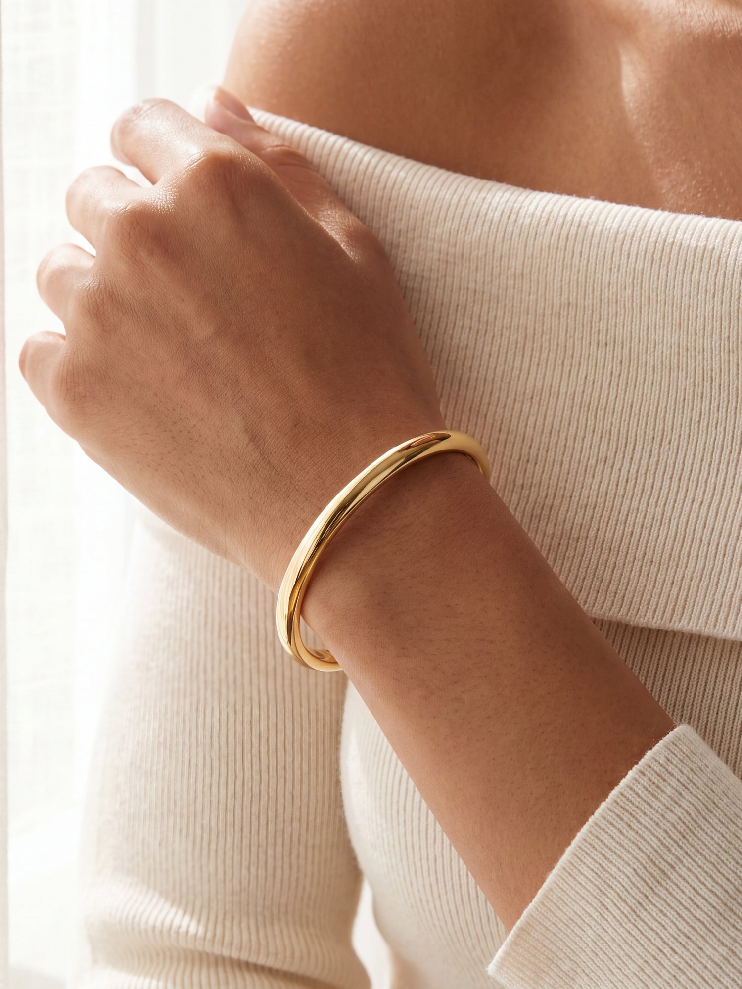 14k yellow gold solid gold bangle bracelet minimum fine jewelry