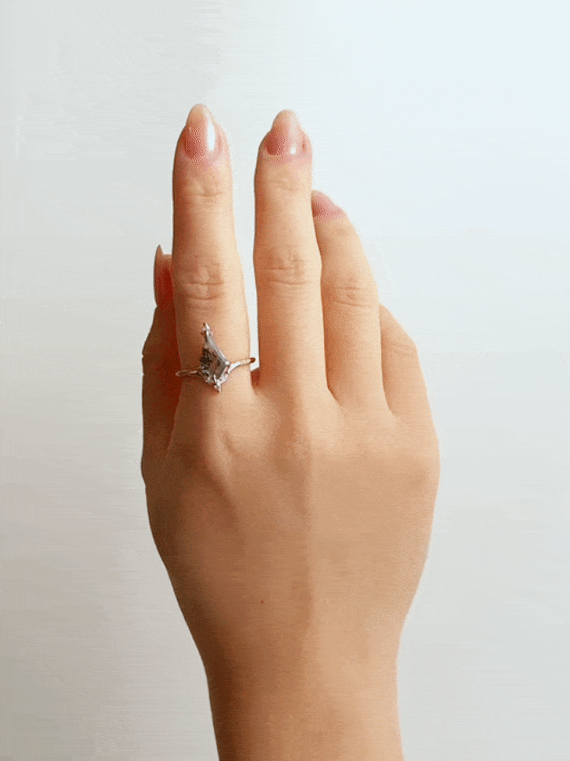 Callie Ring (Moss Agate)