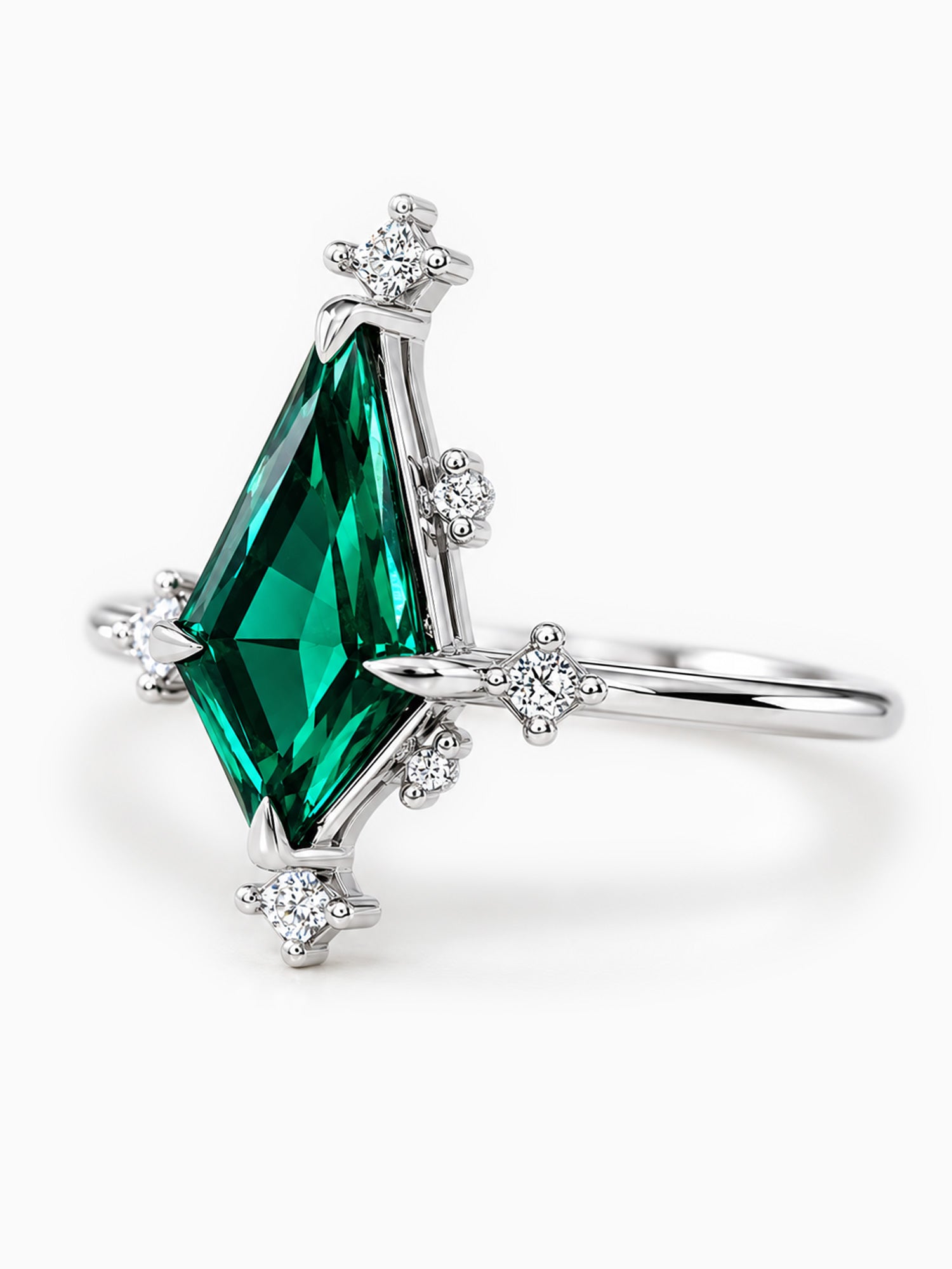 Green Emerald fine jewelry Diamond wedding ring art deco ring