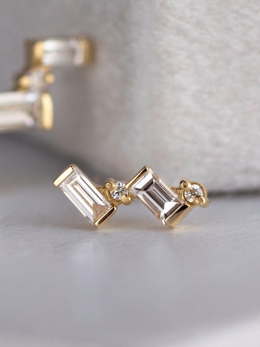 Eviana Stud Petite (Single)