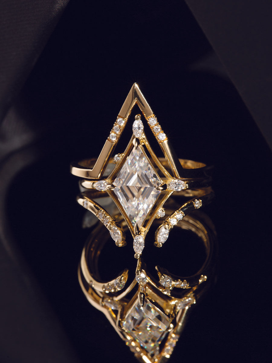 Dakota Ring (Moissanite)