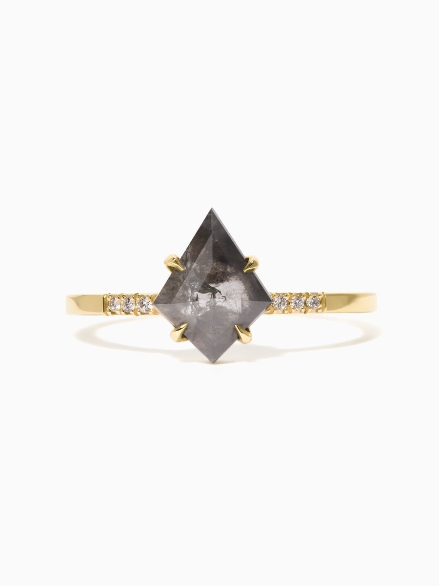 H/S Nova Ring - HIDDENSPACE