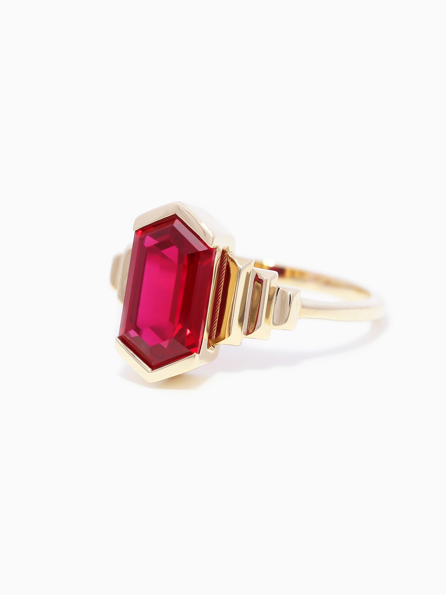 H/S Valentra Ring - HIDDENSPACE
