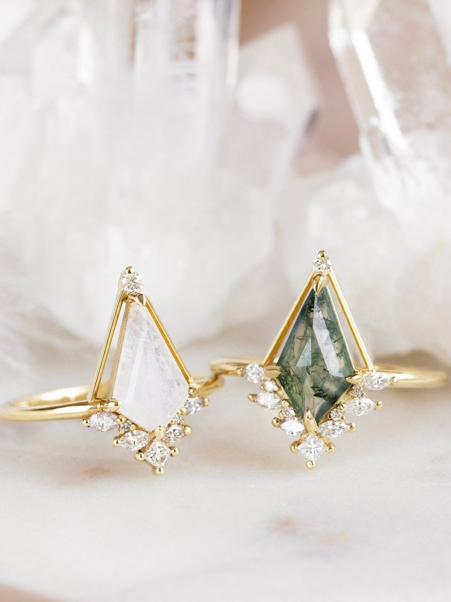 Luna Ring (Moss Agate)