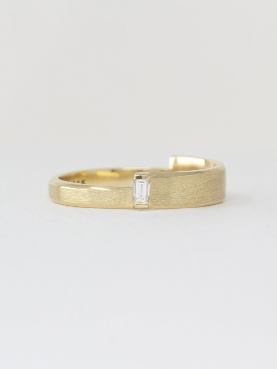 Quoin Ring Petite