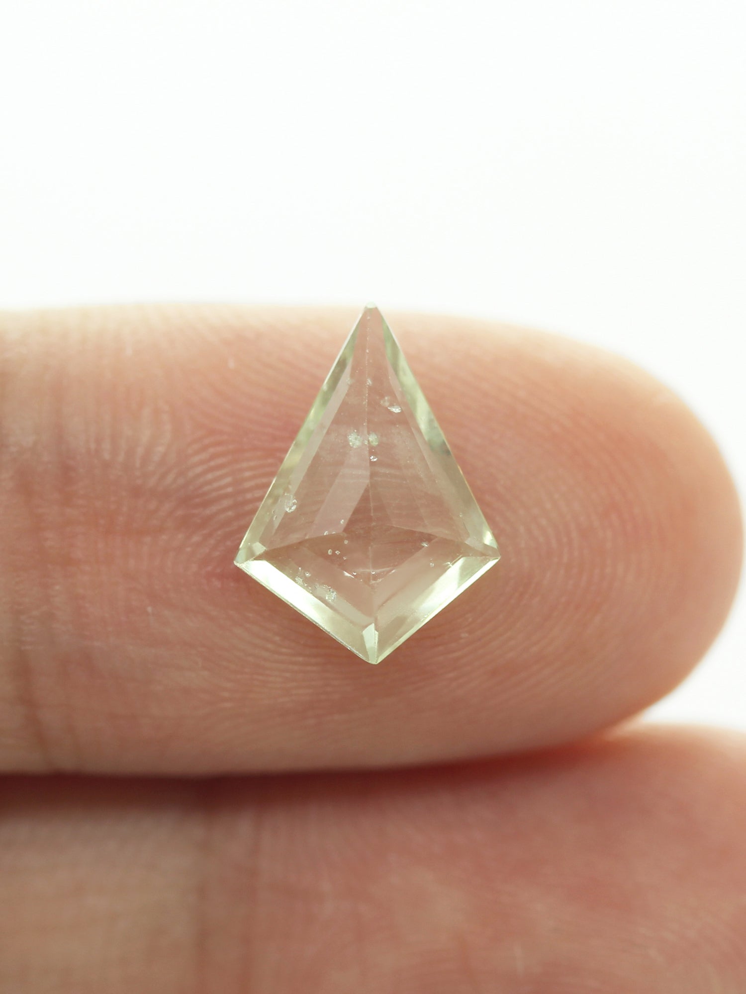 1,60 CT Saphir-Inventar SKU SAKITEN-10