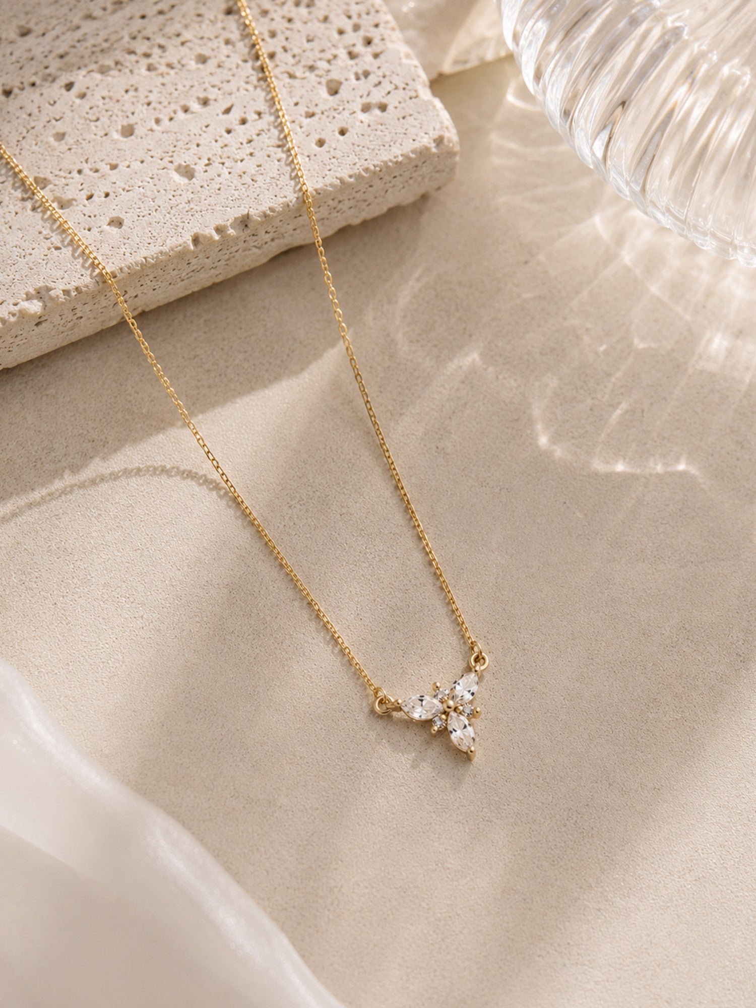 Diamond fine jewelry necklace marquise dainty daily gold necklace
