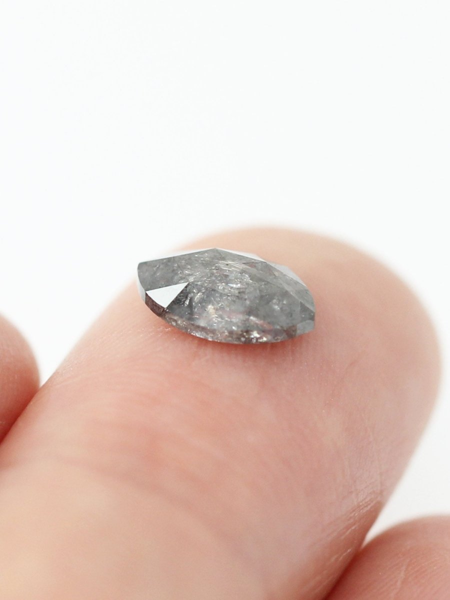 0.96CT Marquise Sel et Poivre Inventaire SKU SPMARQUISE-03