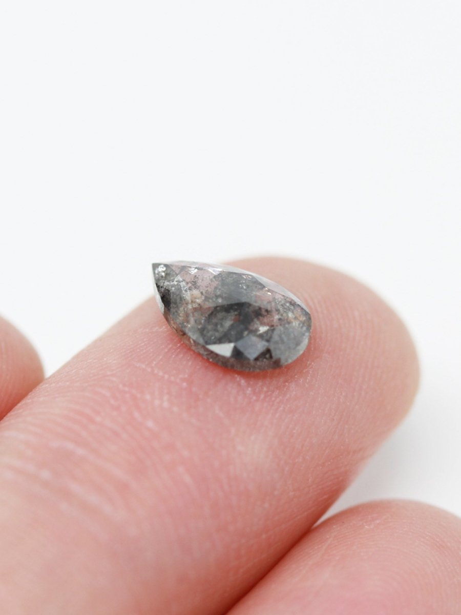 1.19CT Inventaire de poires sel et poivre SKU SPPEAR-10