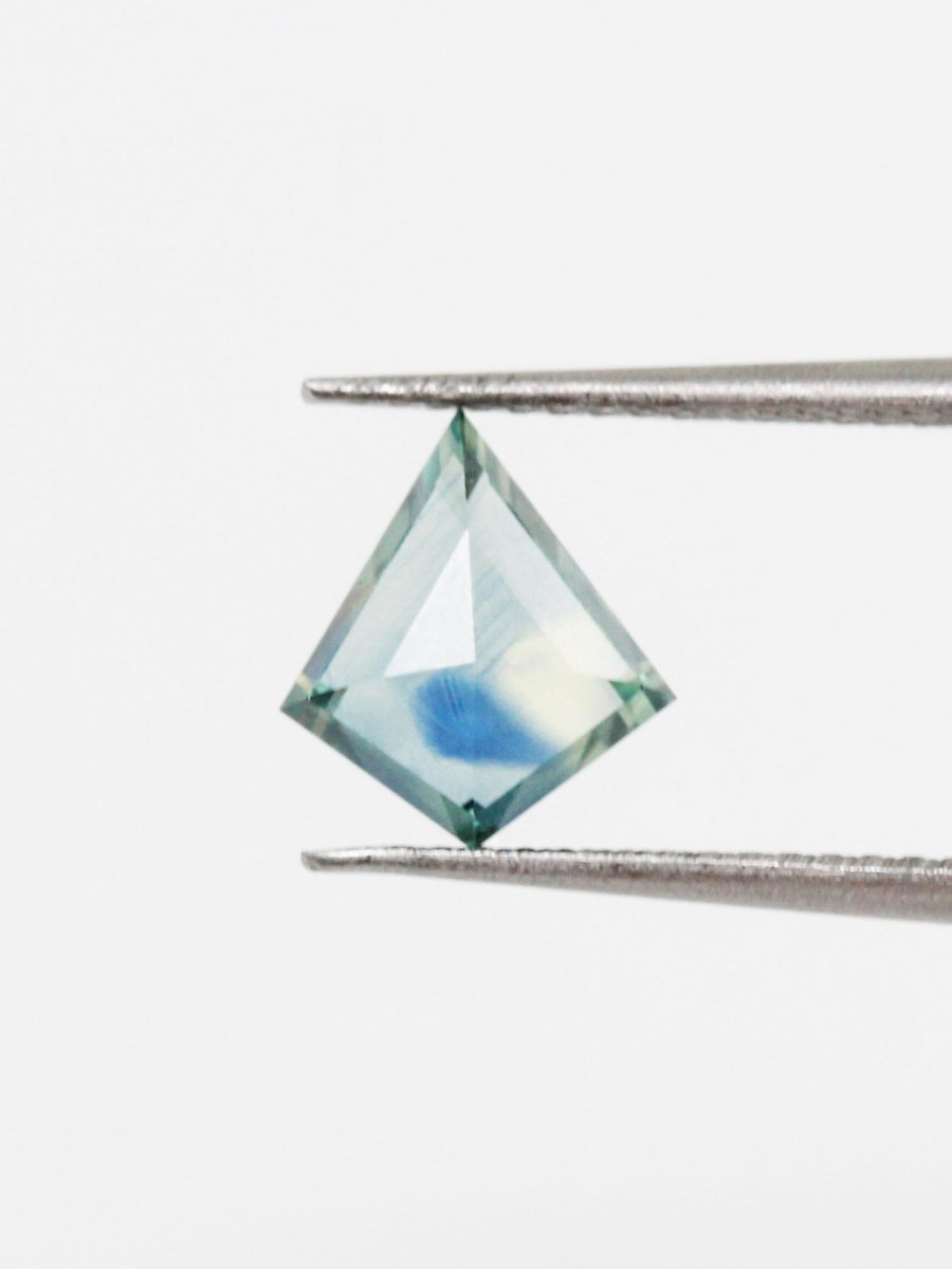 Inventaire saphir 1,60 CT SKU SAKITE-08