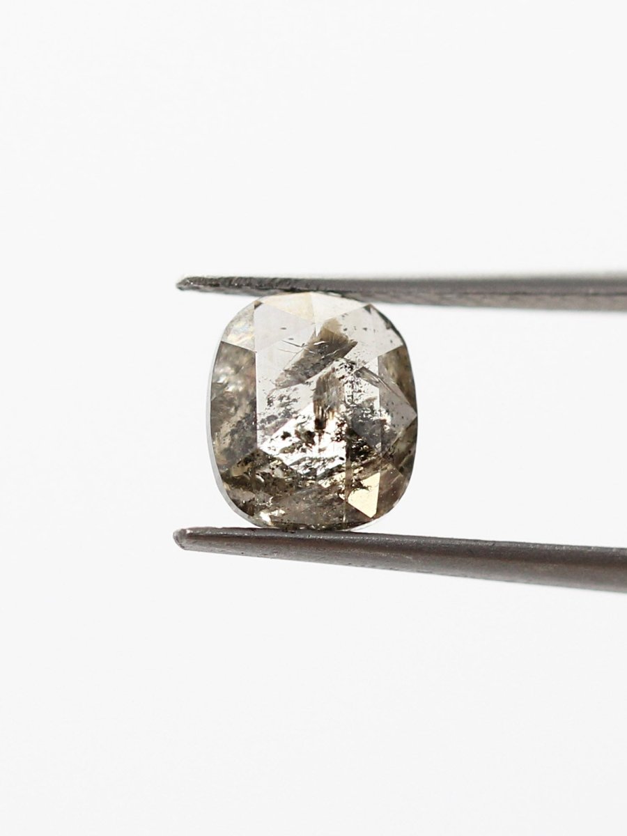 1,68 ct Salz- und Pfefferkissen-Inventar SKU SPCUSHION-05