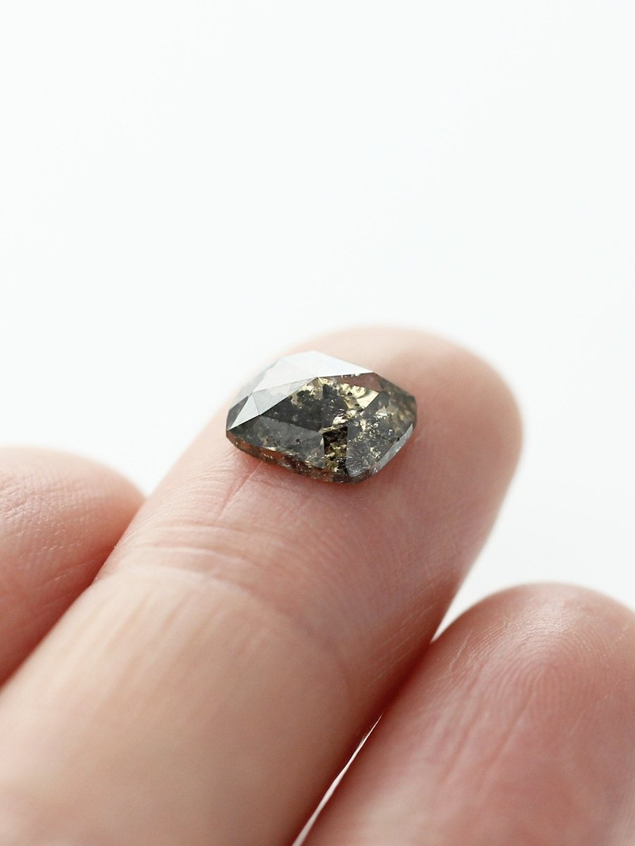 Inventaire de coussins sel et poivre 1,96 ct SKU SPCUSHION-06