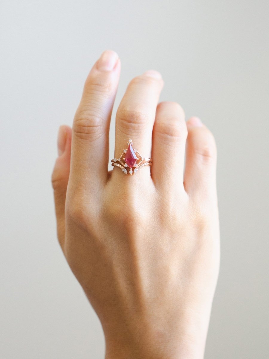 Alaina Ring (Sapphire)