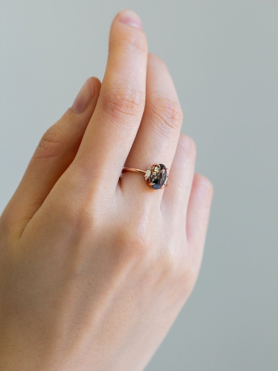 hiddenspace-engagement-ring-saltandpepperdiamond-aubrey-proposal-artdeco-finejewelry-6