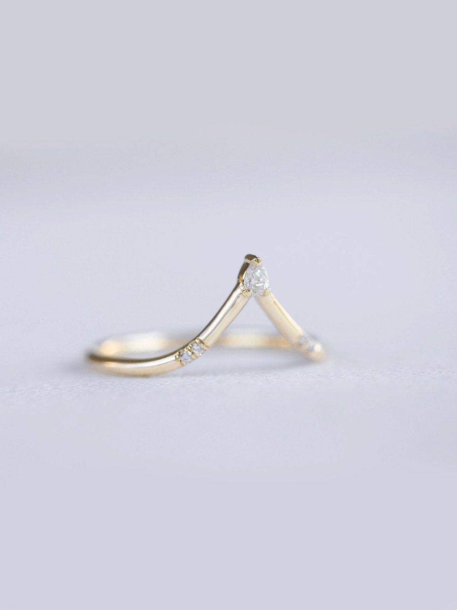 Hiddenspace jewelry los angeles Clementine band stacking ring diamond ring engagement ring matching band unique stacking ring vintage ring architectural design