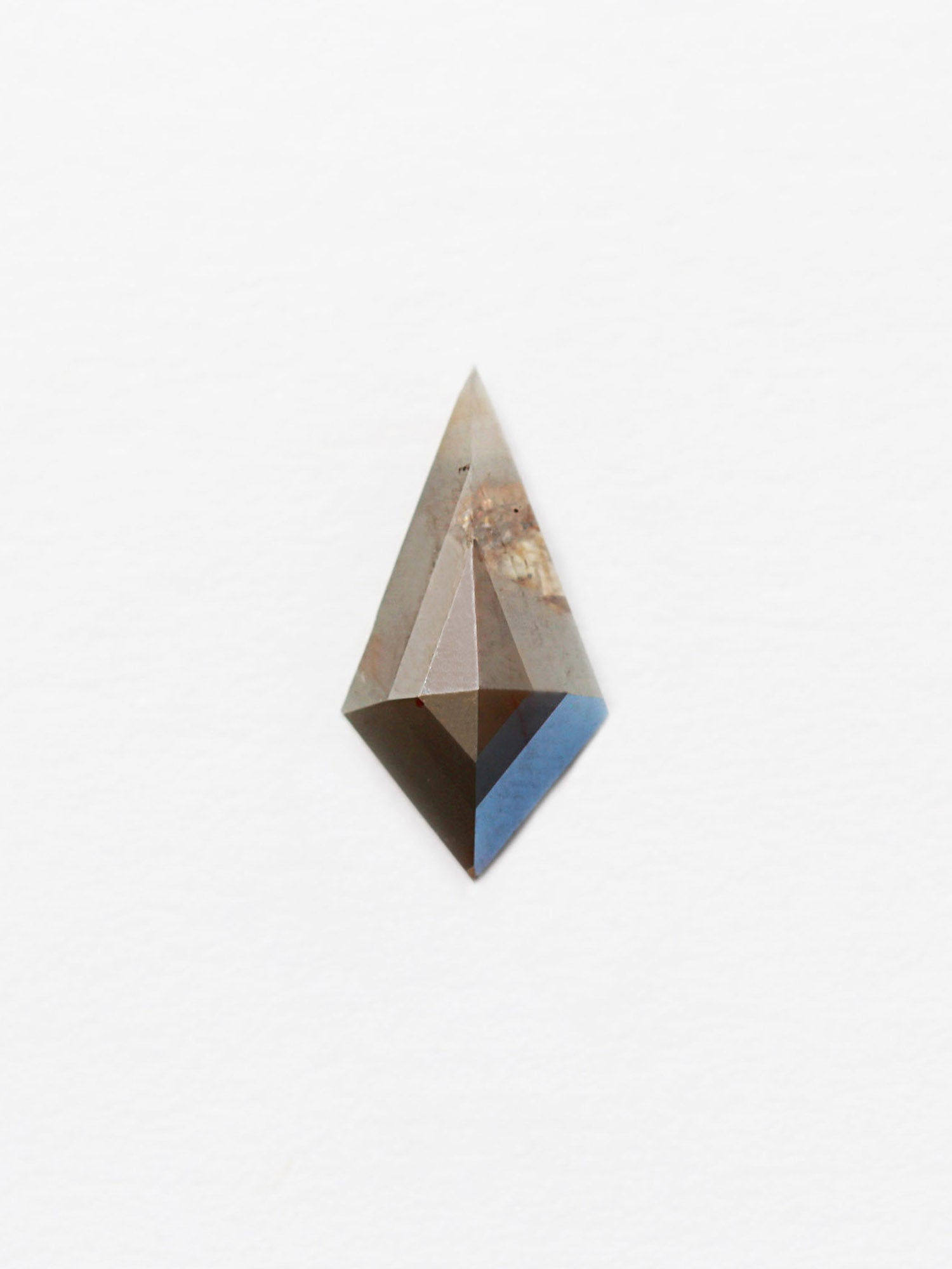 0,69 CT Salt and Pepper Kite Inventory SKU SPKite-22