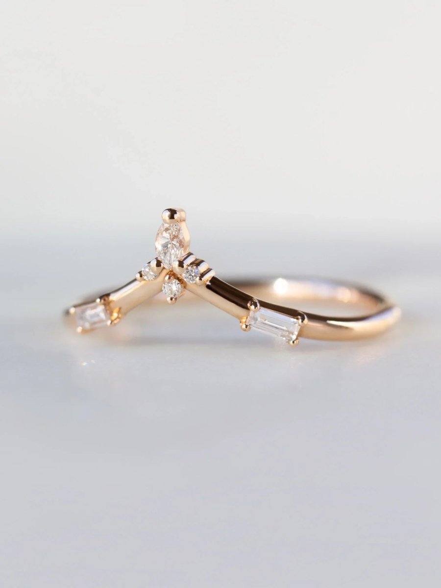 hiddenspace jewelry fine jewelry los angeles art deco design architectural fine jewelry wedding band stacking rings stackable band 14k gold ring diamond ring unique fine jewelry DORIC COLUMN BAND