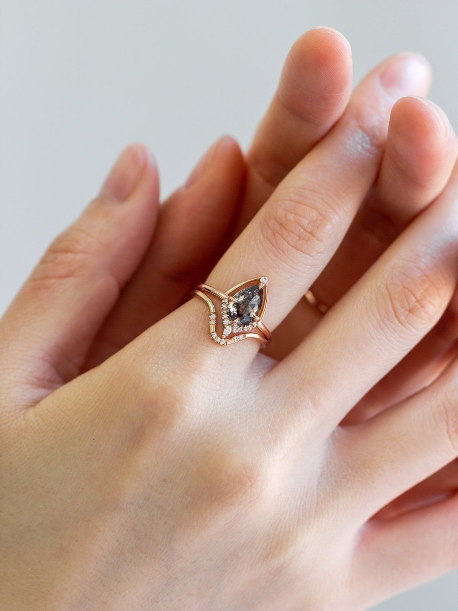 hiddenspace-engagement-saltandpepperdiamond-eliana-finejewelry-artdeco-proposal-10