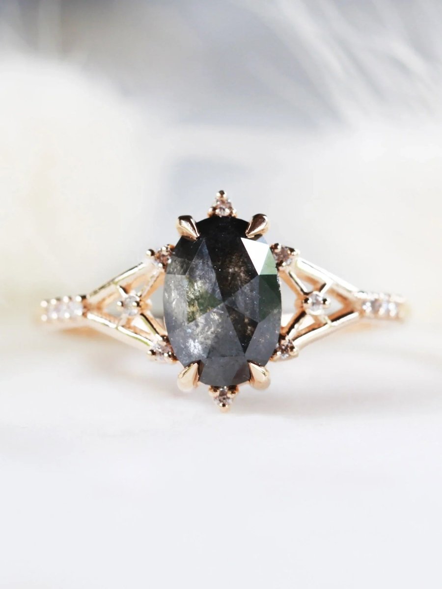 H/S Oval Star Ring - HIDDENSPACE