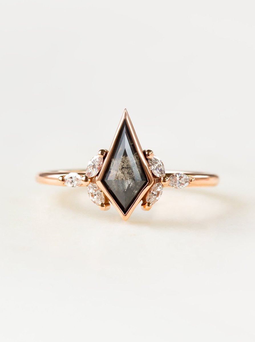 H/S Scarlett Ring - HIDDENSPACE