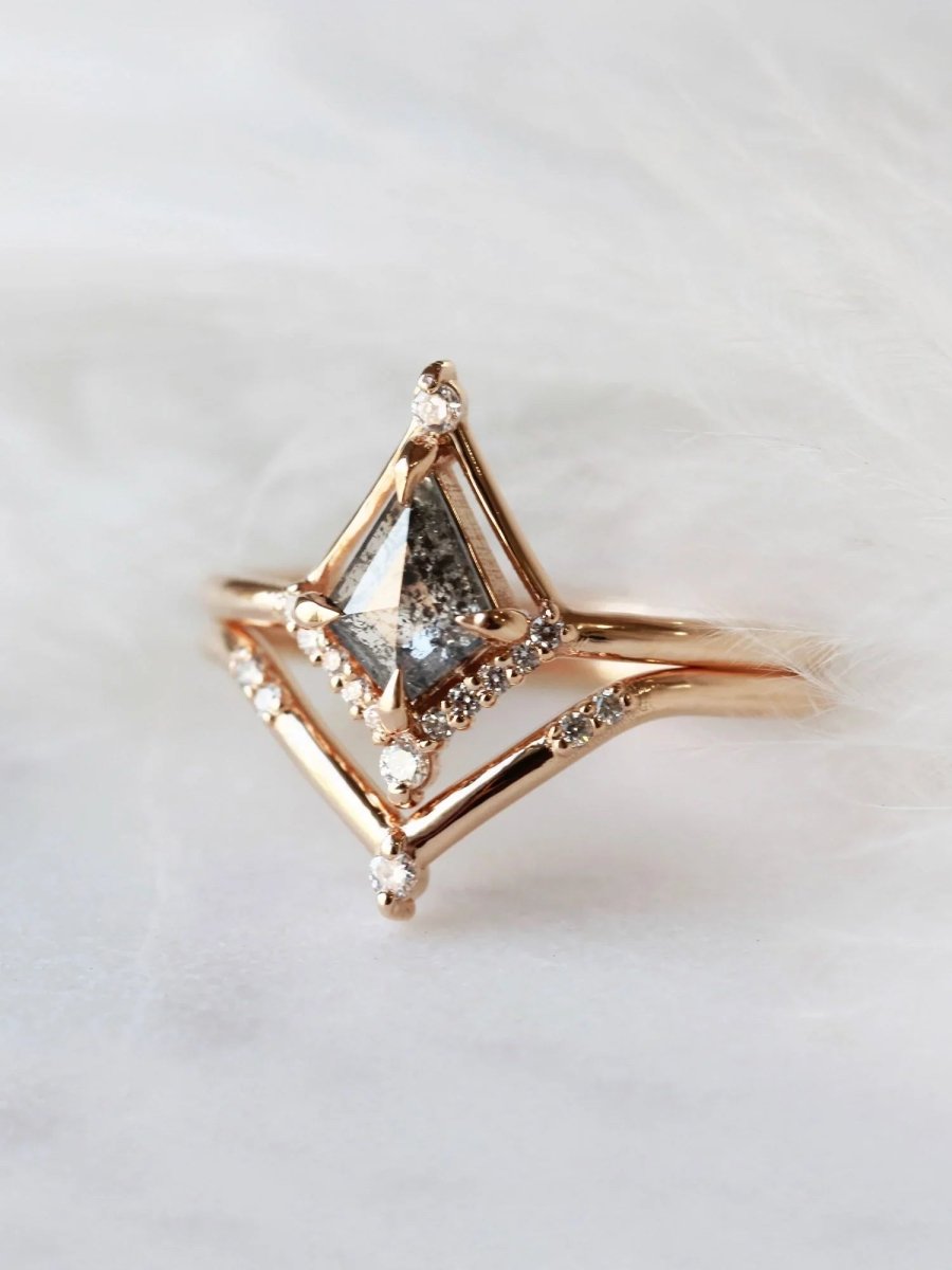 hiddenspace jewelry fine jewelry los angeles art deco design architectural fine jewelry wedding band stacking rings stackable band 14k gold ring diamond ring unique fine jewelry LUCY BAND