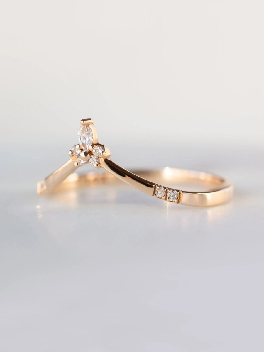 hiddenspace jewelry fine jewelry los angeles art deco design architectural fine jewelry wedding band stacking rings stackable band 14k gold ring diamond ring unique fine jewelry MEIRA STAR BAND