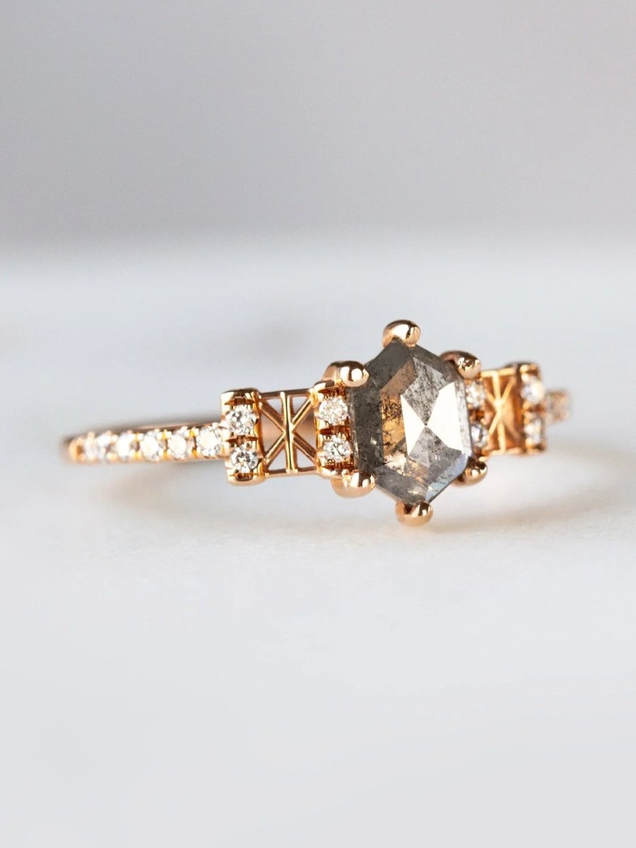 hiddenspace-engagement-rings-snowflake-salt-and-pepper-diamond-14k-right