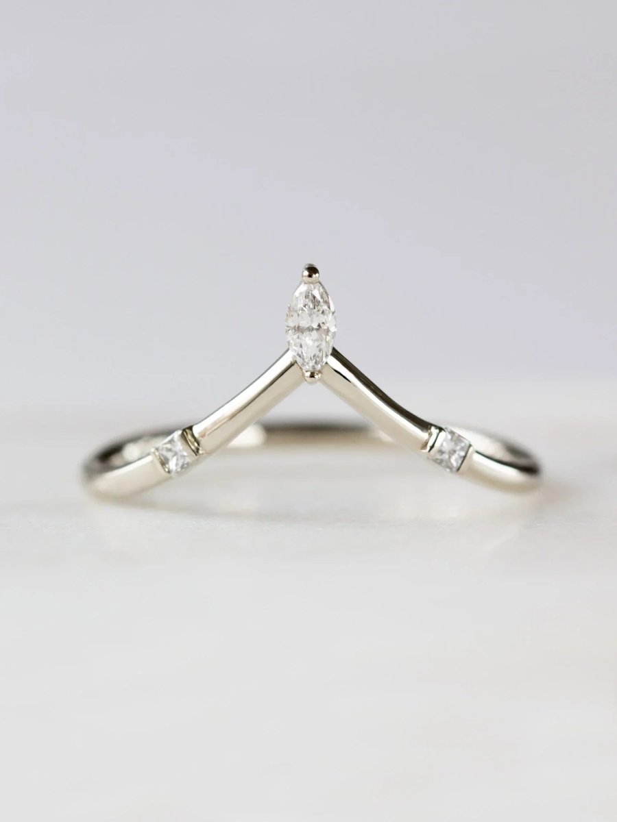 hiddenspace jewelry fine jewelry los angeles art deco design architectural fine jewelry wedding band stacking rings stackable band 14k gold ring diamond ring unique fine jewelry TARA BAND