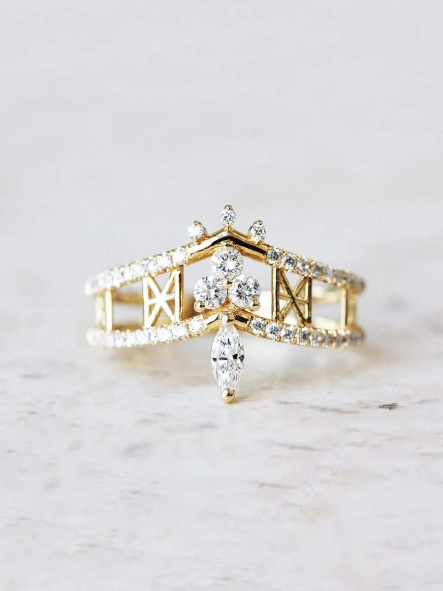 Tiara Ring