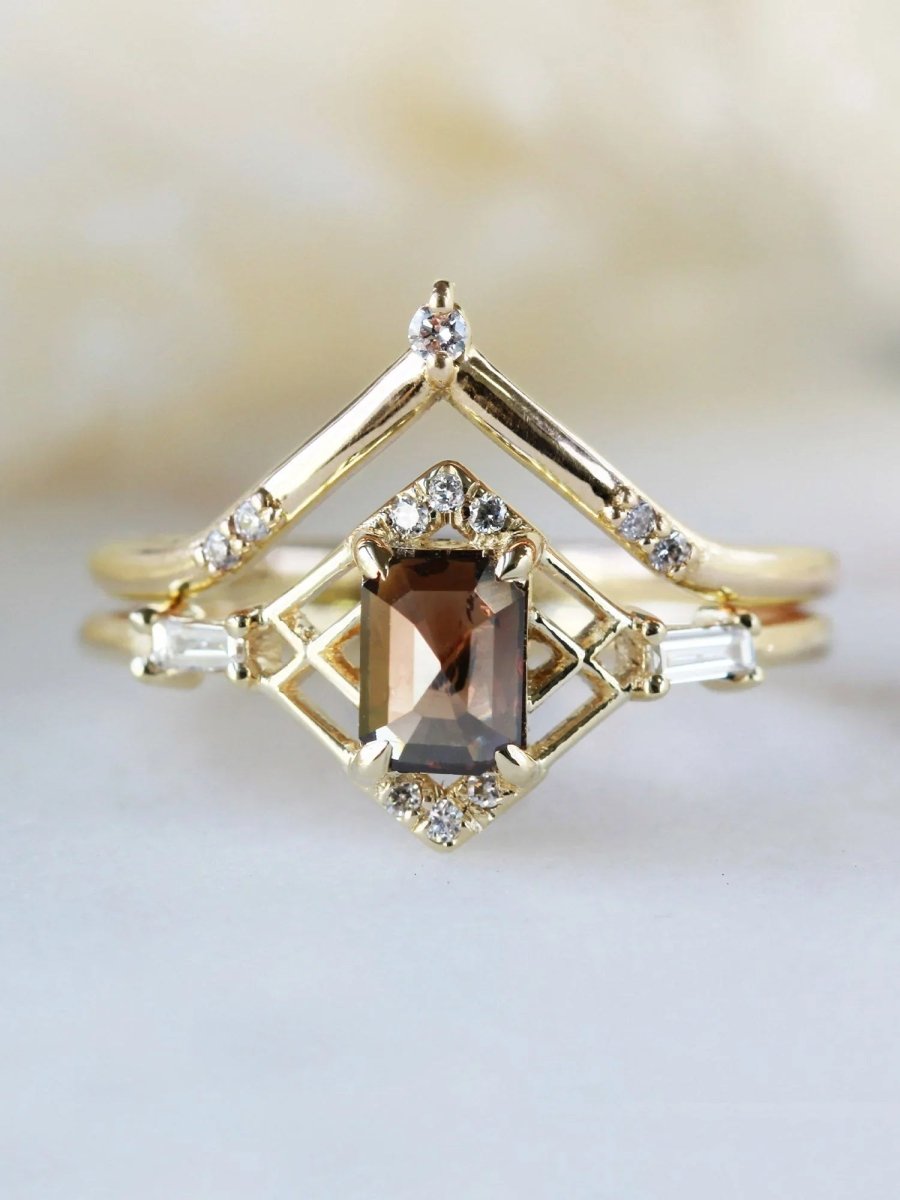 hiddenspace-engagement-rings-tracery-salt-and-pepper-diamond-14k-front