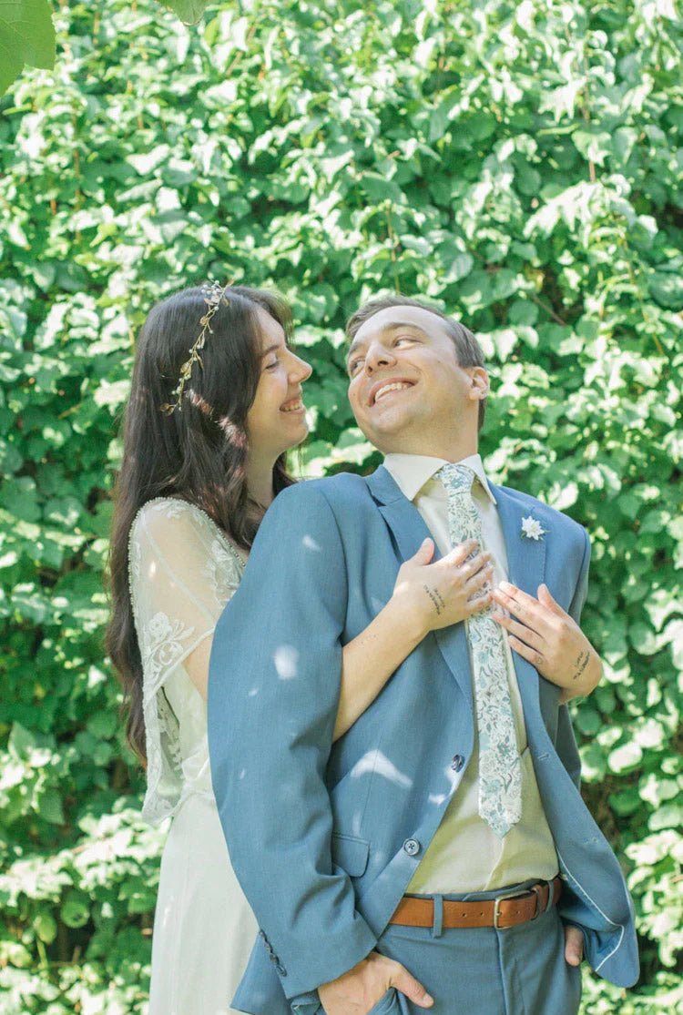 Tying the Knot #12: Here's to an Everlasting Crush