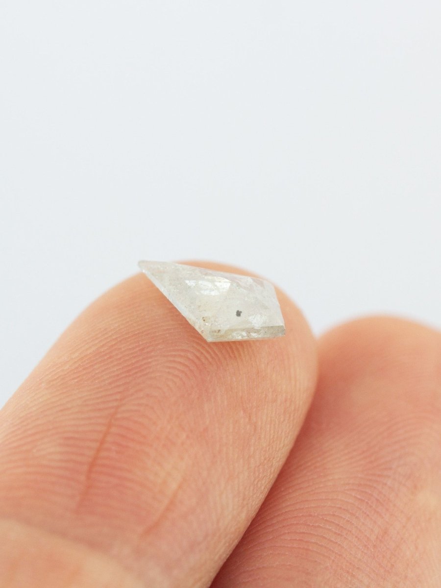 0.95CT Salt and Pepper Kite Inventory SKU SPKITE-19