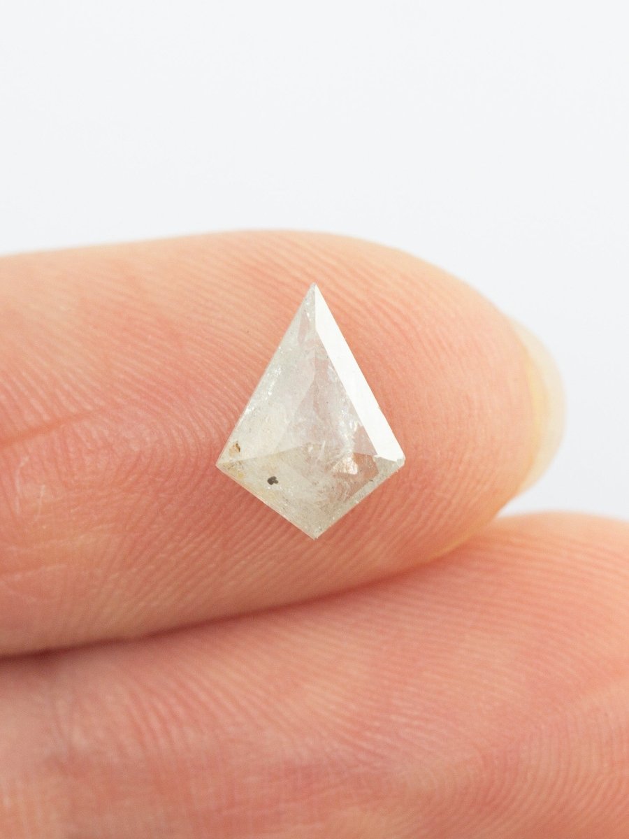 0.95CT Salt and Pepper Kite Inventory SKU SPKITE-19