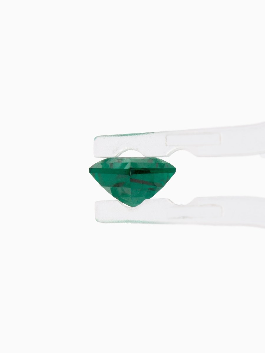 0.97CT Emerald Kite Inventory SKU EMKITEL - 05 - HIDDENSPACE