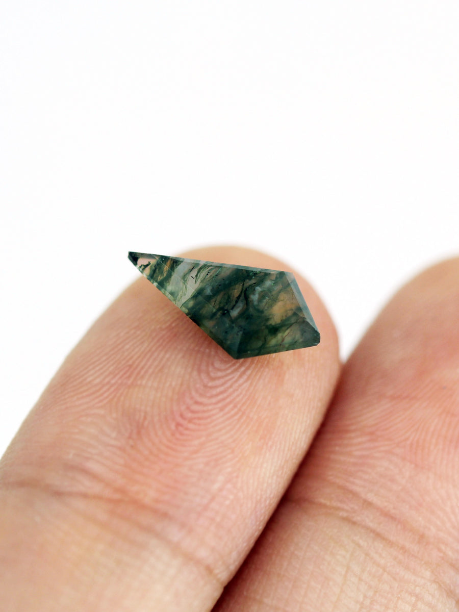 1.11CT Moss Agate Inventory SKU MAKITE-14