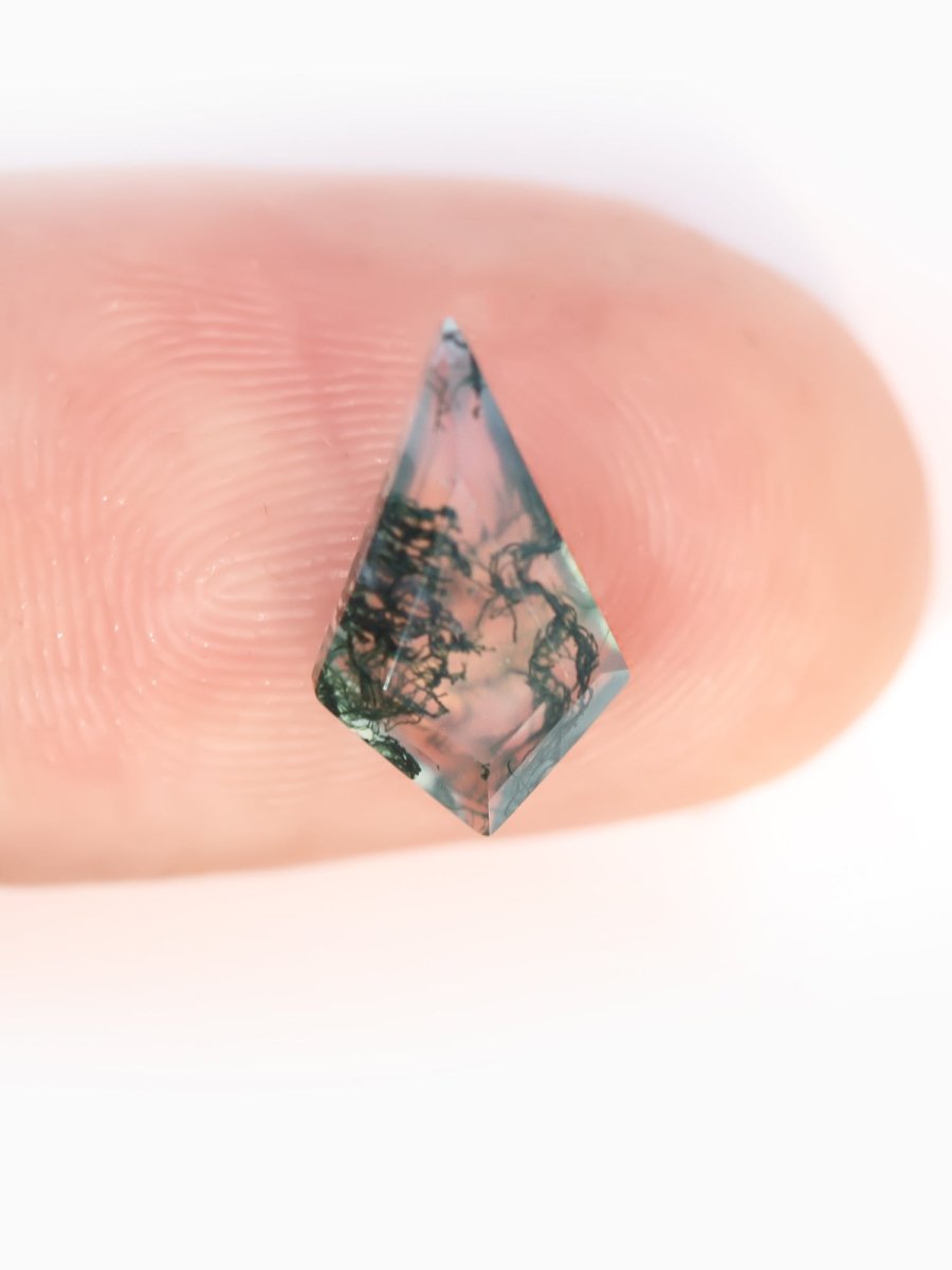 1,56 ct Moosachat-Inventar SKU MAKITE-01