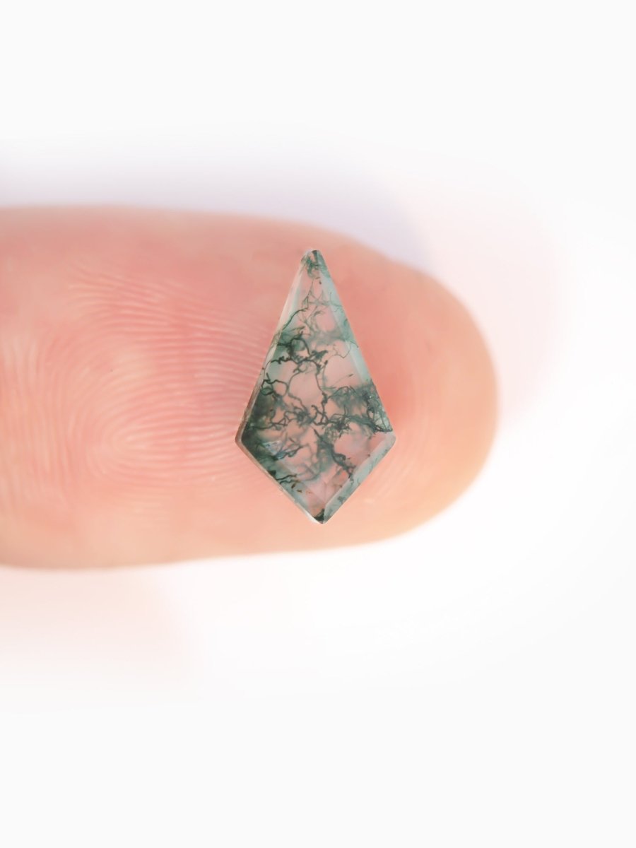 1,56 ct Moosachat-Inventar SKU MAKITE-01