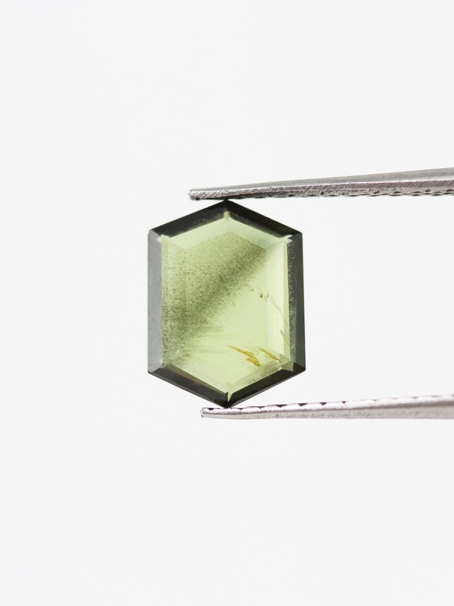 1.42CT Sapphire Inventory SKU SAHEXN-03