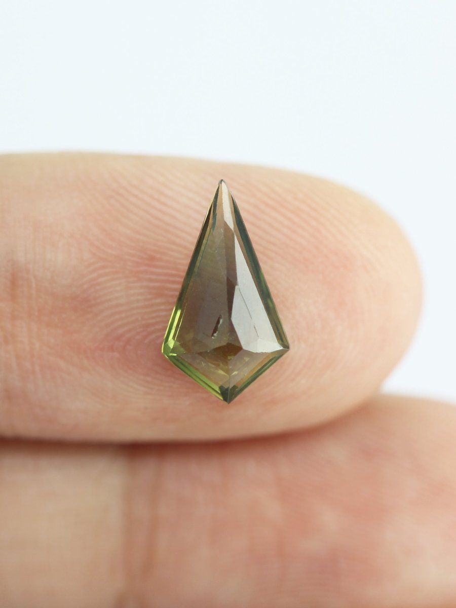 1.46CT Sapphire Inventory SKU SAKITEN-06