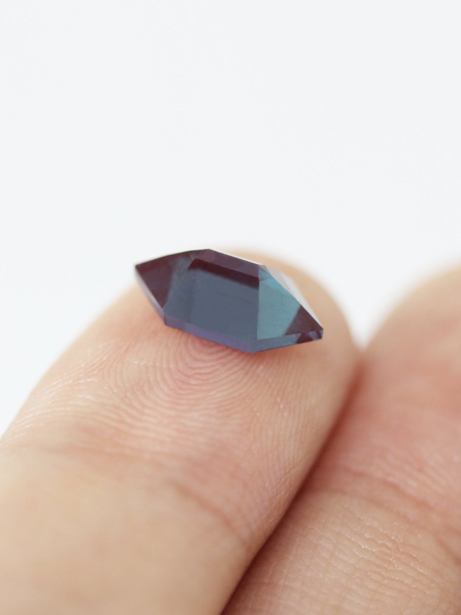 1.54CT Alexandrite Inventory SKU AXHEX-06